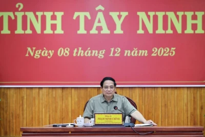 Thủ tướng Chính phủ Phạm Minh Chính chủ trì cuộc làm việc với Ban Thường vụ Tỉnh uỷ Tây Ninh. (Ảnh: VGP/Nhật Bắc)