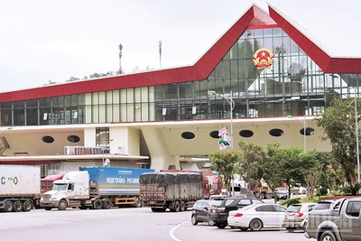 Ảnh minh họa: Cửa khẩu quốc tế Hữu Nghị (tỉnh Lạng Sơn)
