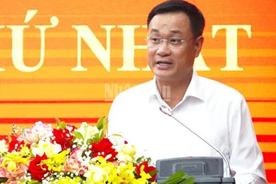 Bí thư Tỉnh ủy Quảng Trị Lê Ngọc Quang phát biểu kết luận hội nghị.