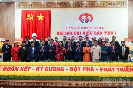 Ban Chấp hành Đảng bộ phường Tam Kỳ, thành phố Đà Nẵng khóa I, nhiệm kỳ 2025-2030 ra mắt.
