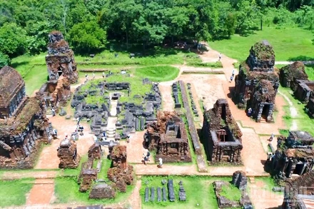 Mỹ Sơn không ngừng làm mới và đa dạng thêm các sản phẩm du lịch để tạo nên sức hút mới mẻ, hấp dẫn.