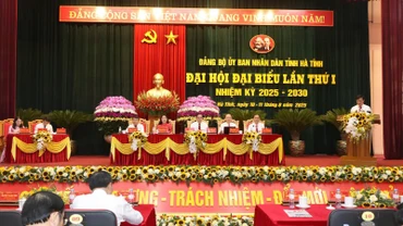 Đại hội Đại biểu Đảng bộ Ủy ban nhân dân tỉnh Hà Tĩnh lần thứ I đã bàn thảo kỹ lưỡng phương hướng, nhiệm vụ và giải pháp cho nhiệm kỳ mới.