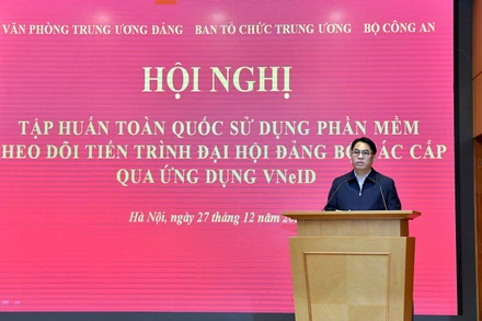 Đồng chí Phan Thăng An, Phó trưởng Ban Tổ chức Trung ương, thành viên Ban Chỉ đạo chuyển đổi số trong các cơ quan đảng phát biểu tại Hội nghị. (Ảnh: ĐĂNG KHOA)