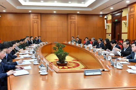 Đồng chí Trần Cẩm Tú, Ủy viên Bộ Chính trị, Thường trực Ban Bí thư chủ trì giao ban với các ban đảng, 4 văn phòng, các đảng ủy, cơ quan, đoàn thể ở Trung ương. (Ảnh: Đăng Khoa)