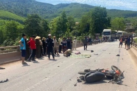 Hiện trường vụ tai nạn làm 1 người chết ở Quảng Bình