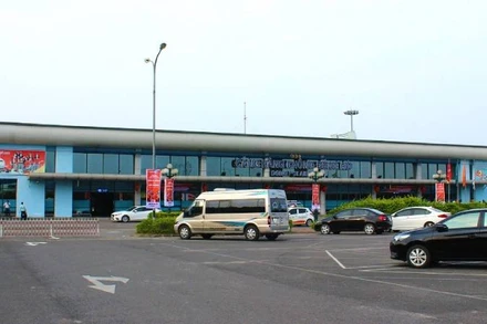 Cảng hàng không Đồng Hới.
