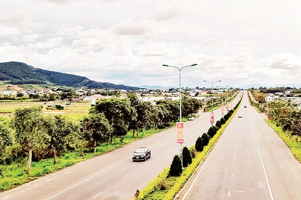 Tuyến đường cao tốc Liên Khương-Prenn trên địa bàn tỉnh Lâm Đồng.