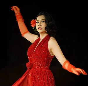 Nghệ sĩ Ngô Hương Diệp biểu diễn trong vở nhạc kịch “Carmen” của Nhà hát Nhạc vũ kịch Việt Nam. (Ảnh NH)