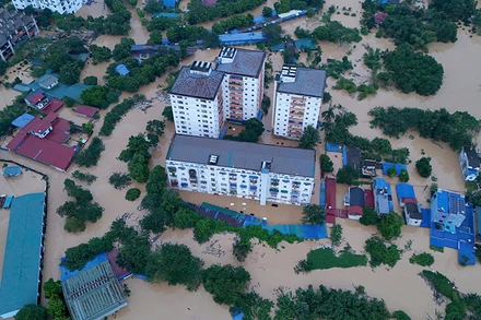 Trước những rủi ro khí hậu đang ngày càng gia tăng, đầu tư vào các hệ thống cảnh báo sớm đầy sáng tạo dưới dạng các giải pháp kỹ thuật số là cách hiệu quả để bù đắp những tổn thất kinh tế và bảo vệ mạng sống con người.