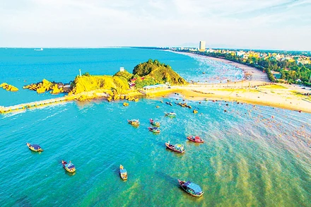 Biển Cửa Lò thu hút nhiều doanh nghiệp đến đầu tư hạ tầng du lịch.