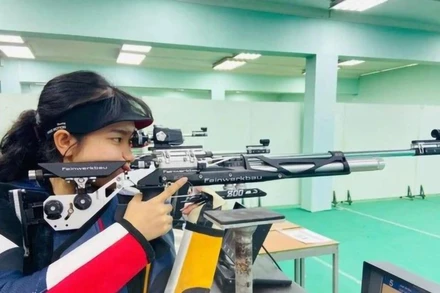 Xạ thủ Lê Thị Mộng Tuyền giành suất tham dự Olympic Paris 2024. (Ảnh VTV)