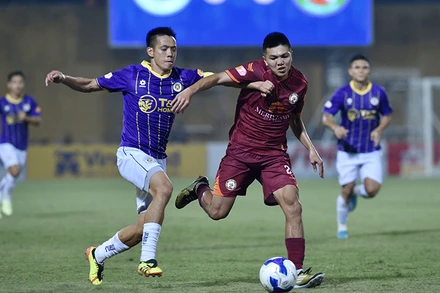 Đội Hà Nội FC giành chiến thắng trước đội Quy Nhơn Bình Định với tỷ số 1-0. (Ảnh ĐỨC ANH)