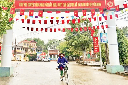 Diện mạo xã Hát Môn ngày càng khang trang, sạch đẹp. (Ảnh Trọng Tùng)