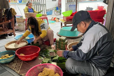 Bánh chưng cầu Báng tỉnh Thái Bình từ lâu đã trở thành nghề truyền thống được gìn giữ qua các thế hệ.