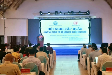 Quang cảnh hội nghị.