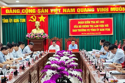 Quang cảnh hội nghị.