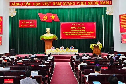 Quang cảnh hội nghị.