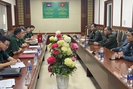 Tăng cường quản lý bảo vệ và xây dựng biên giới hòa bình, hữu nghị