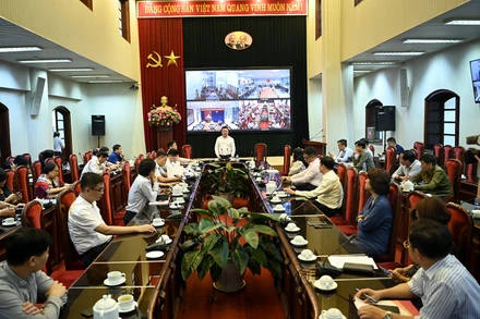 Quang cảnh hội nghị phổ biến, quán triệt kết quả Hội nghị Trung ương 8 khóa XIII tại Trụ sở Báo Nhân Dân. (Ảnh: DUY LINH)