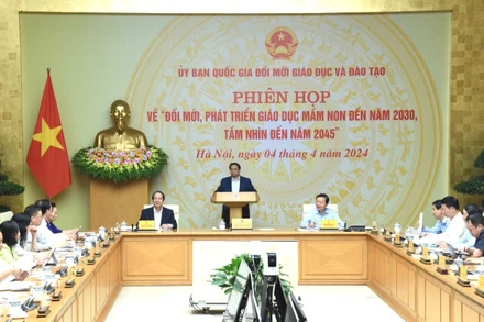 Quang cảnh phiên họp.