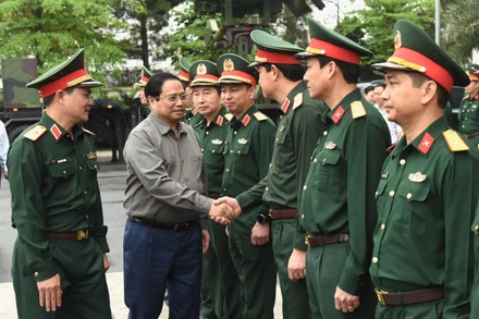 [Ảnh] Thủ tướng Phạm Minh Chính thăm và làm việc với Tập đoàn Viettel