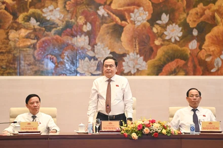 Chủ tịch Quốc hội Trần Thanh Mẫn phát biểu tại cuộc gặp mặt. (Ảnh: DUY LINH)