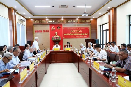 Quang cảnh Hội thảo tham vấn ý kiến lần 1 cho Cuốn Địa chí Cô Tô.