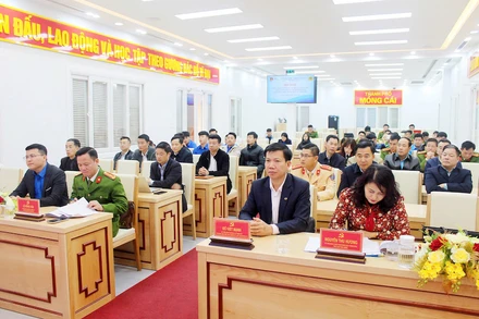 Quang cảnh Hội nghị công bố Quyết định kiêm nhiệm chức danh Phó Bí thư Đoàn Thanh niên cộng sản Hồ Chí Minh xã, phường của thành phố Móng Cái.