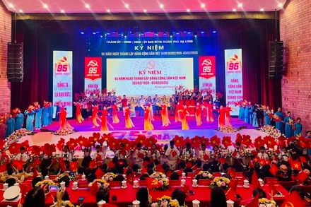 Quang cảnh Lễ kỷ niệm 95 năm Ngày thành lập Đảng Cộng sản Việt Nam (3/2/1930-3/2/2025).