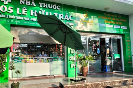 Cơ sở dịch vụ y tế số 5, Lê hữu Trác, phường Ka Long, thành phố Móng Cái bị dừng hoạt động do chưa đủ các điều kiện.