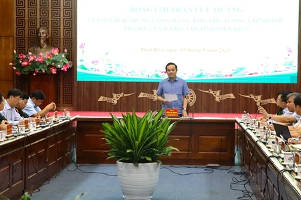 Phó Thủ tướng Chính phủ Trần Lưu Quang phát biểu chỉ đạo tại buổi làm việc với Ủy ban nhân dân tỉnh Điện Biên.