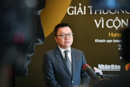 [Ảnh] Họp báo công bố Giải thưởng Hành động vì cộng đồng 2023 với chủ đề “Dấu ấn tiên phong”