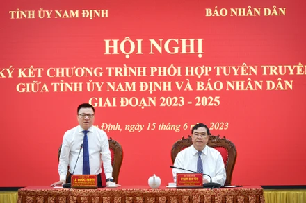 [Ảnh] Báo Nhân Dân và tỉnh Nam Định ký kết Chương trình phối hợp tuyên truyền giai đoạn 2023-2025