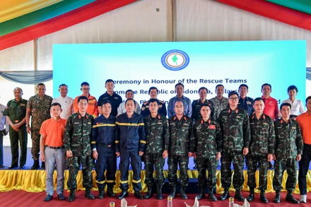 Lễ tri ân lực lượng cứu hộ động đất đến từ các quốc gia trong khu vực ASEAN, bao gồm Việt Nam, Indonesia, Malaysia, Philippines và Singapore.