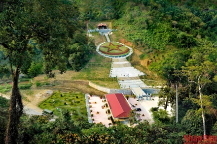 Toàn cảnh khu di tích lịch sử nhìn từ trên cao.