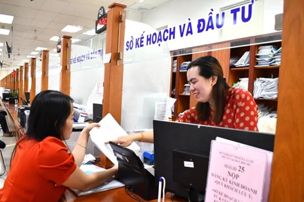 Các thủ tục hành chính được giải quyết nhanh chóng tại bộ phận một cửa tại Bà Rịa-Vũng Tàu.