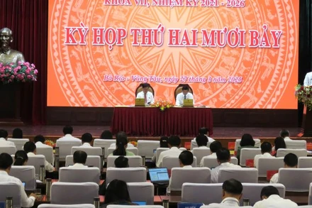 Toàn cảnh Kỳ họp thứ 27, khóa VII, nhiệm kỳ 2021-2026, Hội đồng nhân dân tỉnh Bà Rịa-Vũng Tàu.