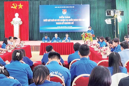 Diễn đàn “Tuổi trẻ Thủ đô với nhiệm vụ chấn hưng văn hóa trong kỷ nguyên số” do Thành đoàn Hà Nội tổ chức.