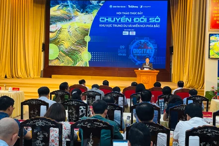 Quang cảnh buổi Hội thảo.