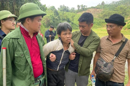 Đối tượng Lục Văn Động bị bắt giữ. (Ảnh: THANH SƠN)