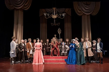 Vở diễn quy tụ dàn diễn viên tài năng từ nhiều nguồn.