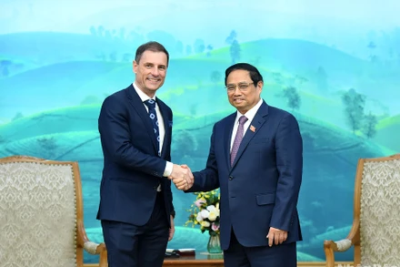 Thủ tướng Phạm Minh Chính đón Bộ trưởng Tư pháp Hungary Bence Tuzson.