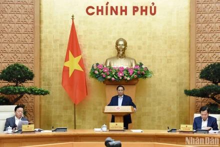 Thủ tướng chủ trì phiên họp Chính phủ chuyên đề xây dựng pháp luật tháng 4 năm 2023.