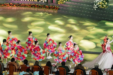 Tôn vinh xứ hoa Đà Lạt