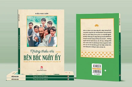 Cuốn sách “Những thiếu nhi bên Bác ngày ấy”, (Ảnh: NXB Kim Đồng)