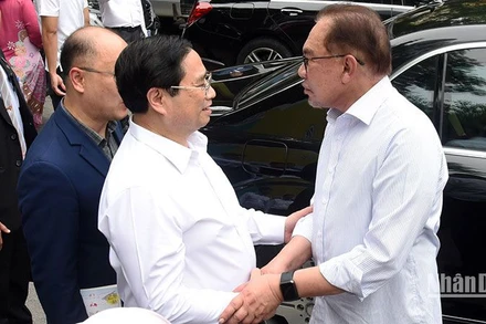 Thủ tướng Phạm Minh Chính và Thủ tướng Anwar Ibrahim.
