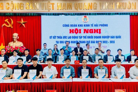 30 doanh nghiệp Hàn Quốc tại Hải Phòng ký kết thỏa ước lao động tập thể