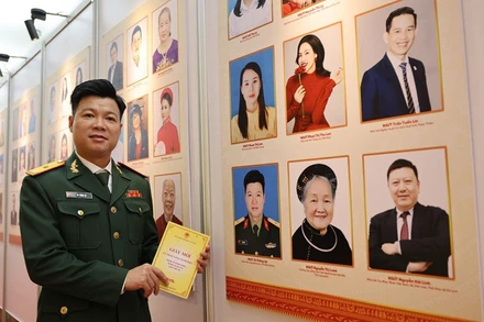 NSƯT Vũ Thắng Lợi tại lễ trao danh hiệu NSND, NSƯT. (Ảnh: Nhân vật cung cấp)