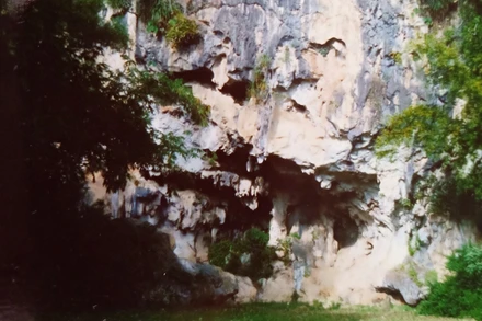 Mái đá bản Mòn. (Ảnh: Bảo tàng Sơn La)