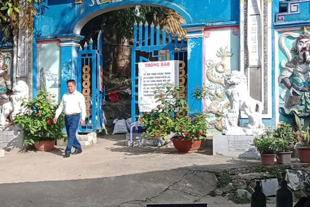 Tòa án nhân dân Cấp cao tại Hà Nội khẳng định, đất và đền Đá Thiên là của cộng đồng. 